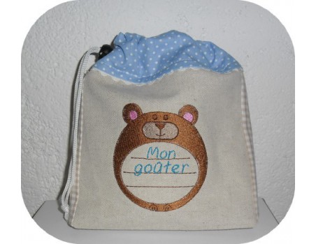 Motif de broderie machine étiquette ours personnalisable