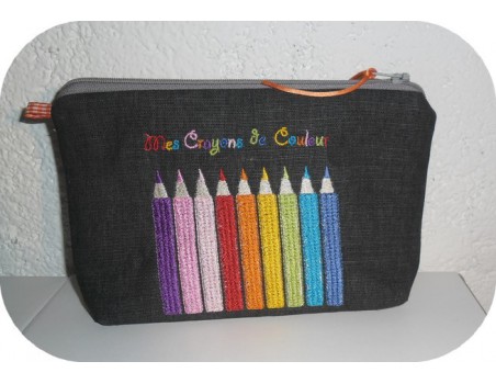 Motif de broderie machine crayons de couleur