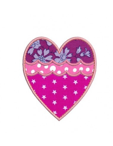 Motif de broderie machine coeur triple appliqués