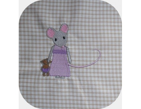 Motif de broderie machine souris avec son doudou