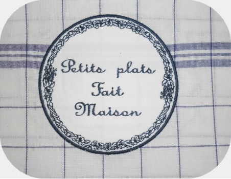 Motif de broderie machine cadre rond guirlande de fleurs