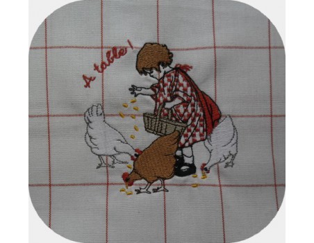 Motif de broderie machine fillette et ses poules