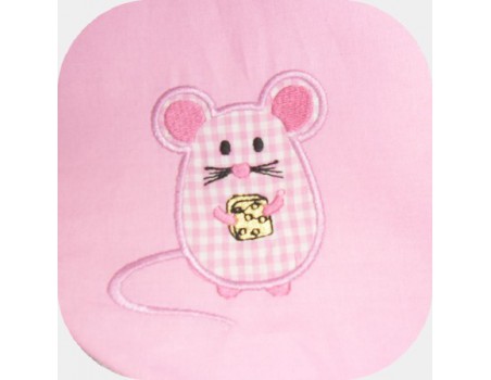 Motif de broderie machine souris avec son morceau de fromage