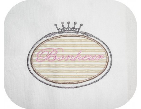 Motif de broderie machine cadre couronne