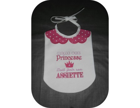 Motif de broderie machine texte humour  princesse