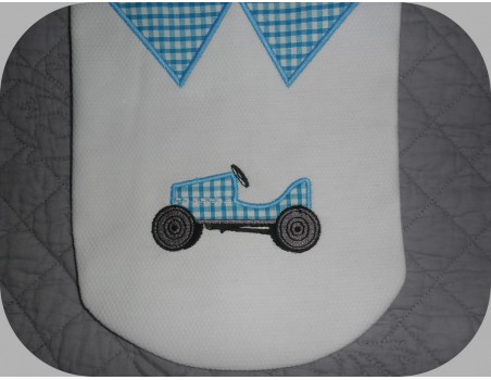 Motif de broderie machine voiture pédales en appliqué