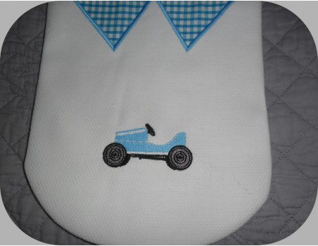 Instant download machine embroidery  Pedal car