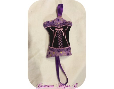 machine embroidery design  Bustier keychain ITH